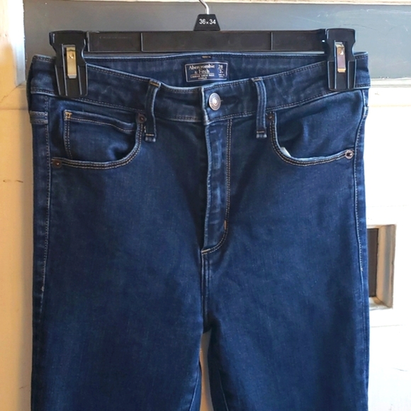 Abercrombie Simone High Rise Ankle Size 26 / 2 R - Picture 3 of 5